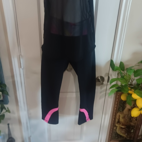 Lululemon 2 PC Set - Picture 2 of 8